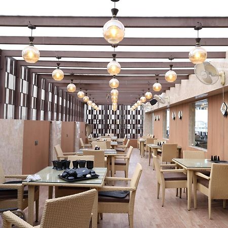 Hotel Deva Inn Varanasi Exterior foto